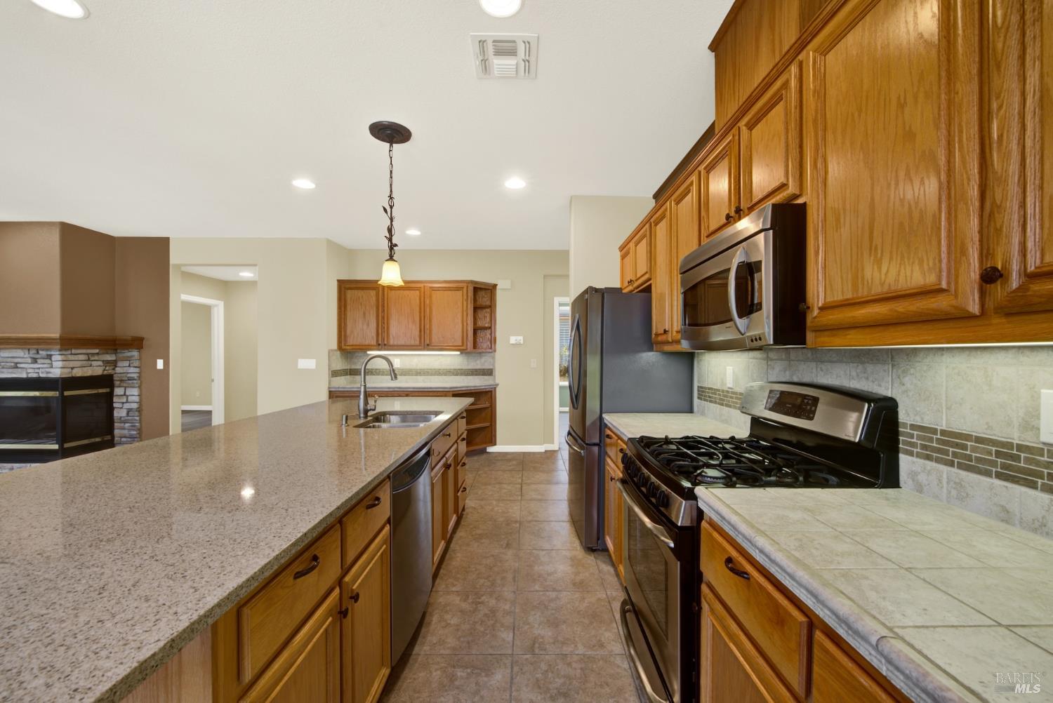 220 Riverside Drive Rio Vista CA 94571