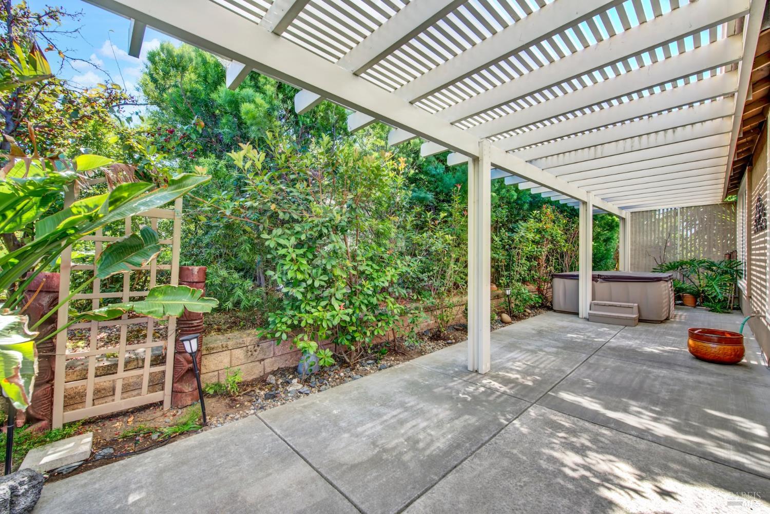 220 Riverside Drive Rio Vista CA 94571