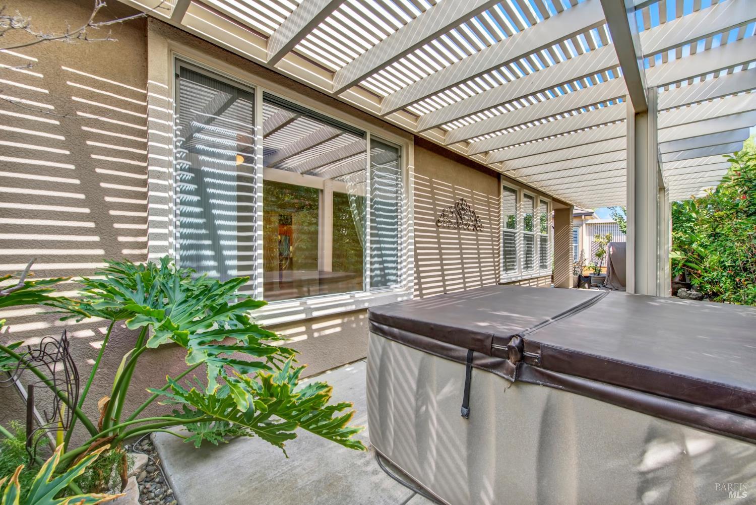 220 Riverside Drive Rio Vista CA 94571