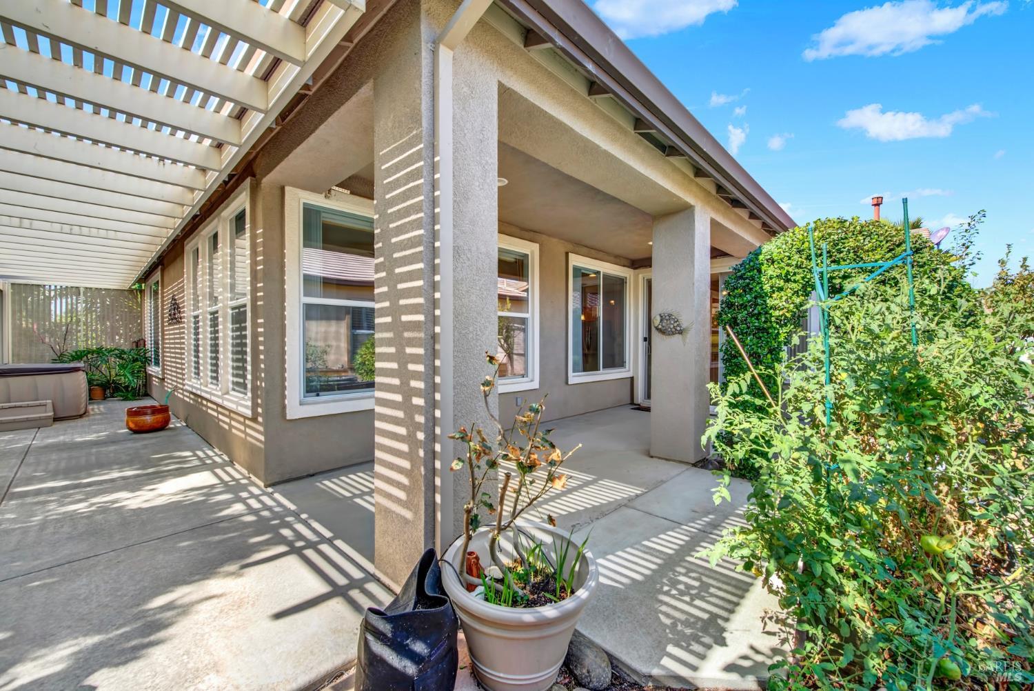 220 Riverside Drive Rio Vista CA 94571