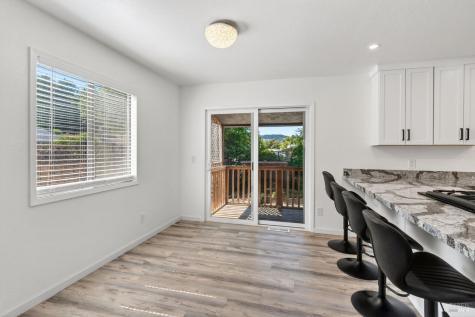 100 Roan Court Cloverdale CA 95425