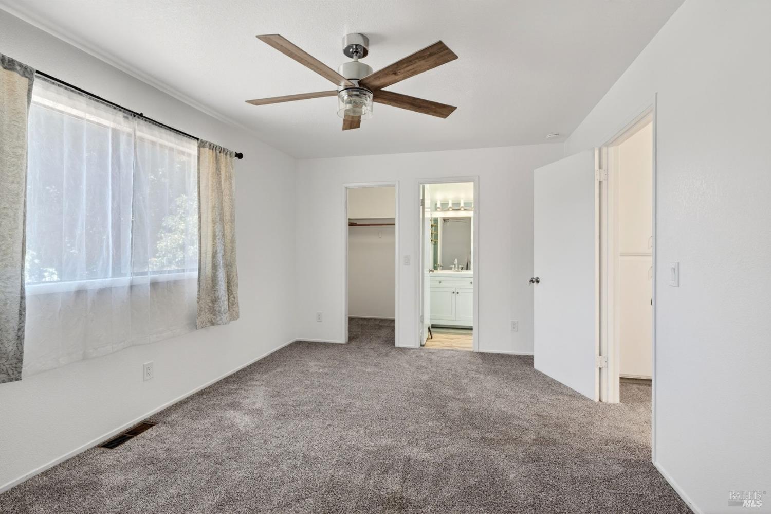 100 Roan Court Cloverdale CA 95425