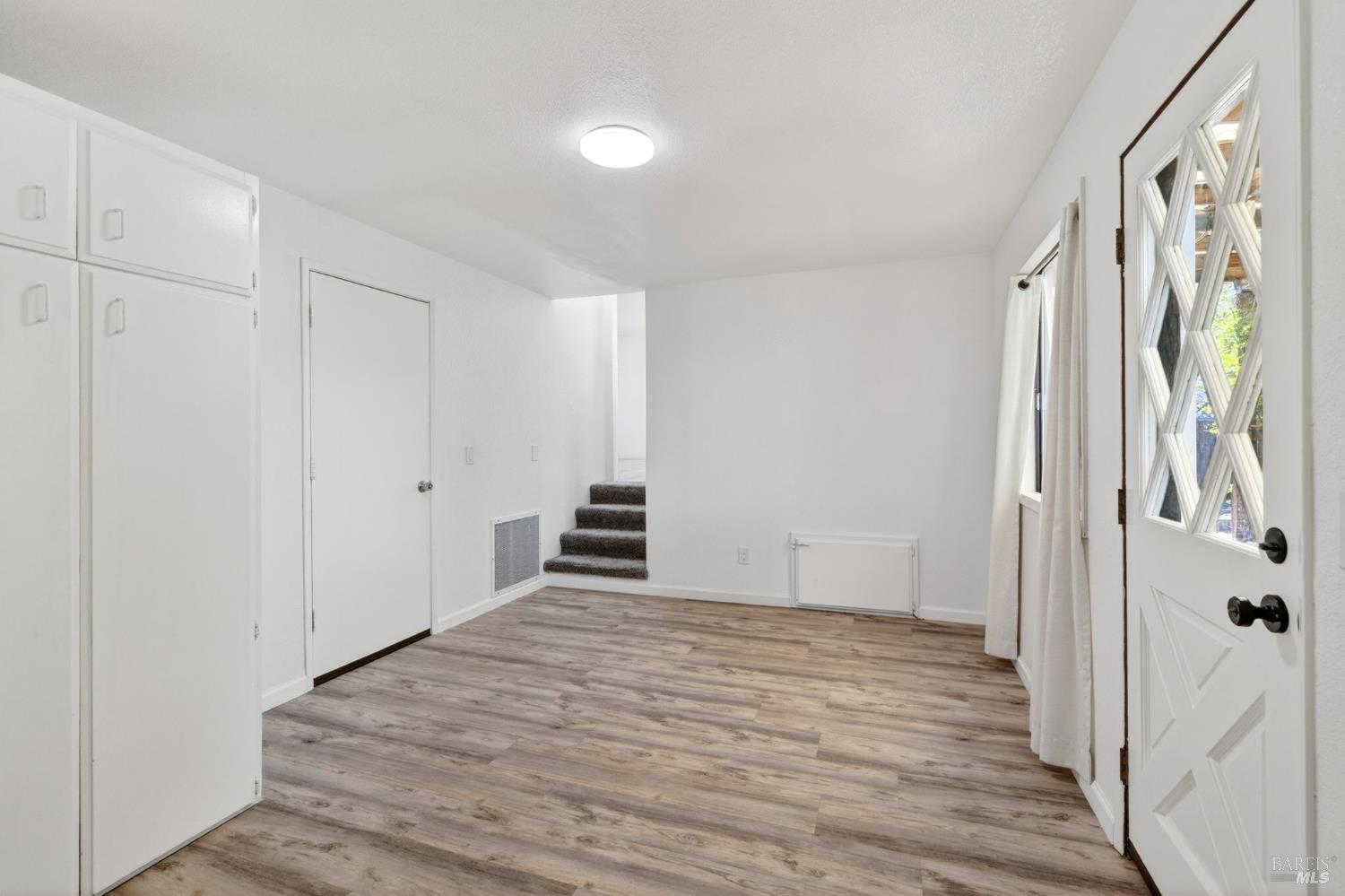 100 Roan Court Cloverdale CA 95425