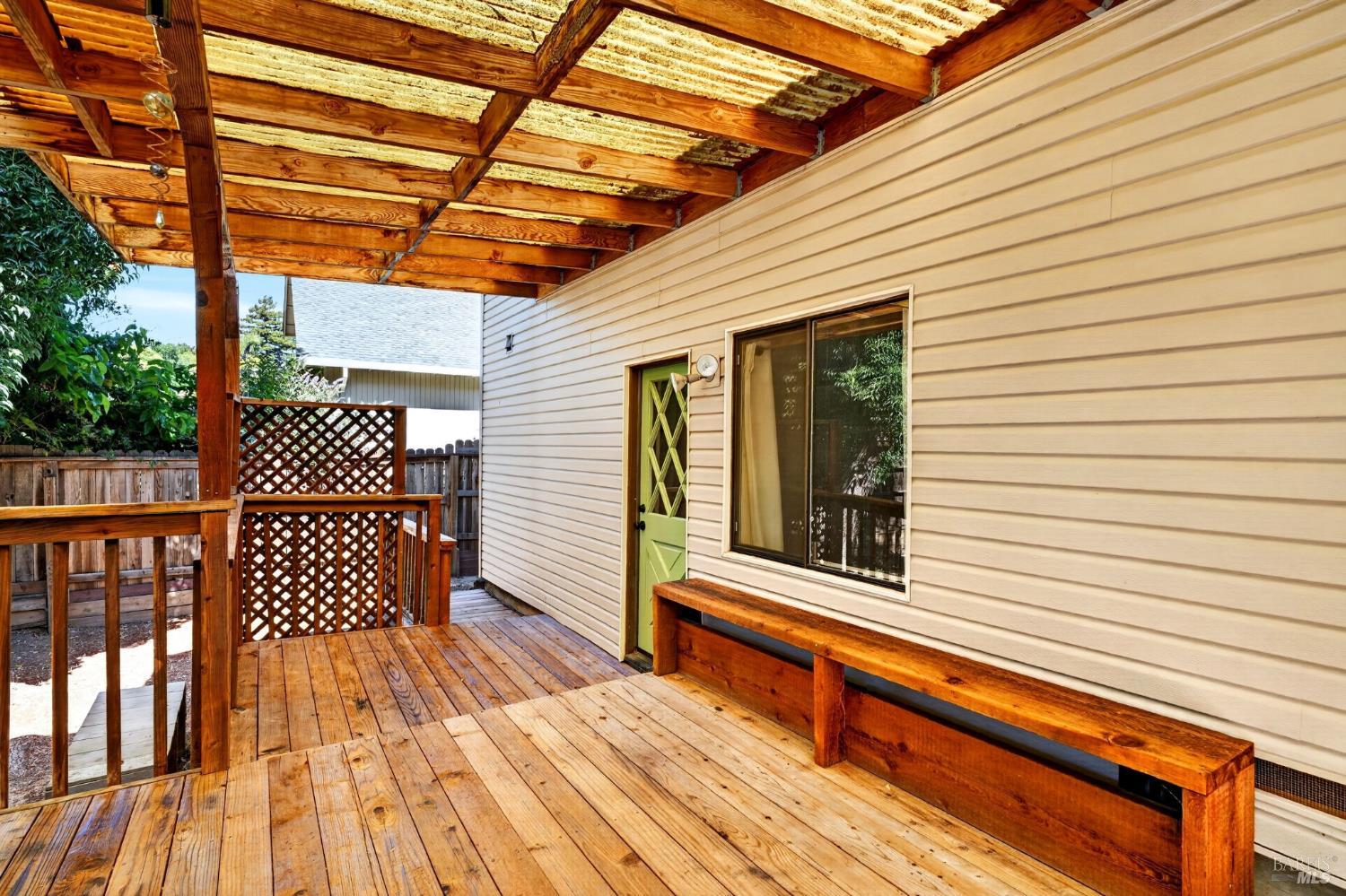 100 Roan Court Cloverdale CA 95425