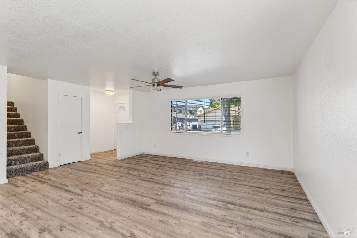100 Roan Court Cloverdale CA 95425