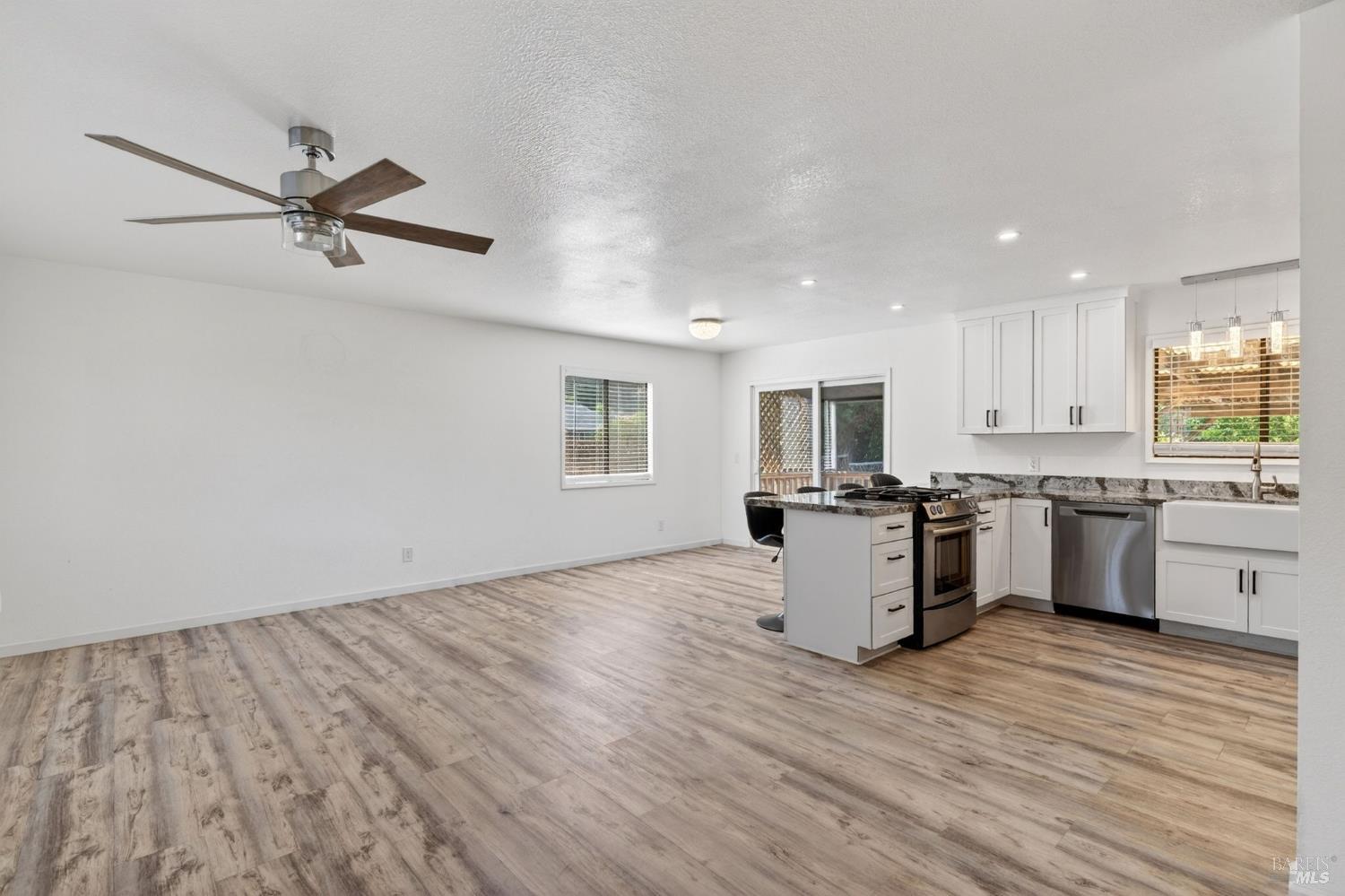 100 Roan Court Cloverdale CA 95425