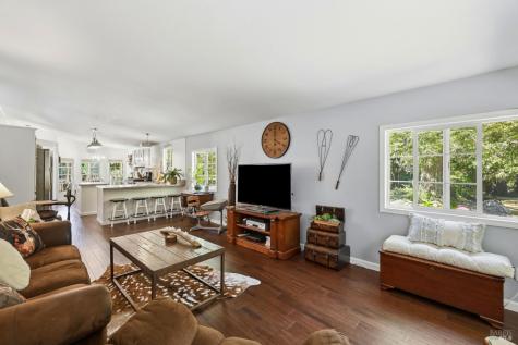 17375 Willow Creek Road Occidental CA 95465