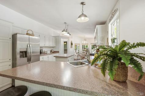 17375 Willow Creek Road Occidental CA 95465