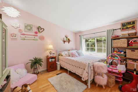 17375 Willow Creek Road Occidental CA 95465