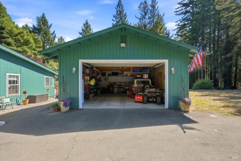 17375 Willow Creek Road Occidental CA 95465