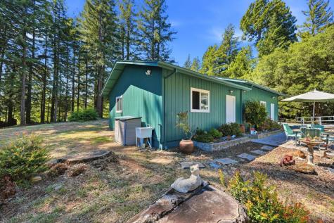 17375 Willow Creek Road Occidental CA 95465