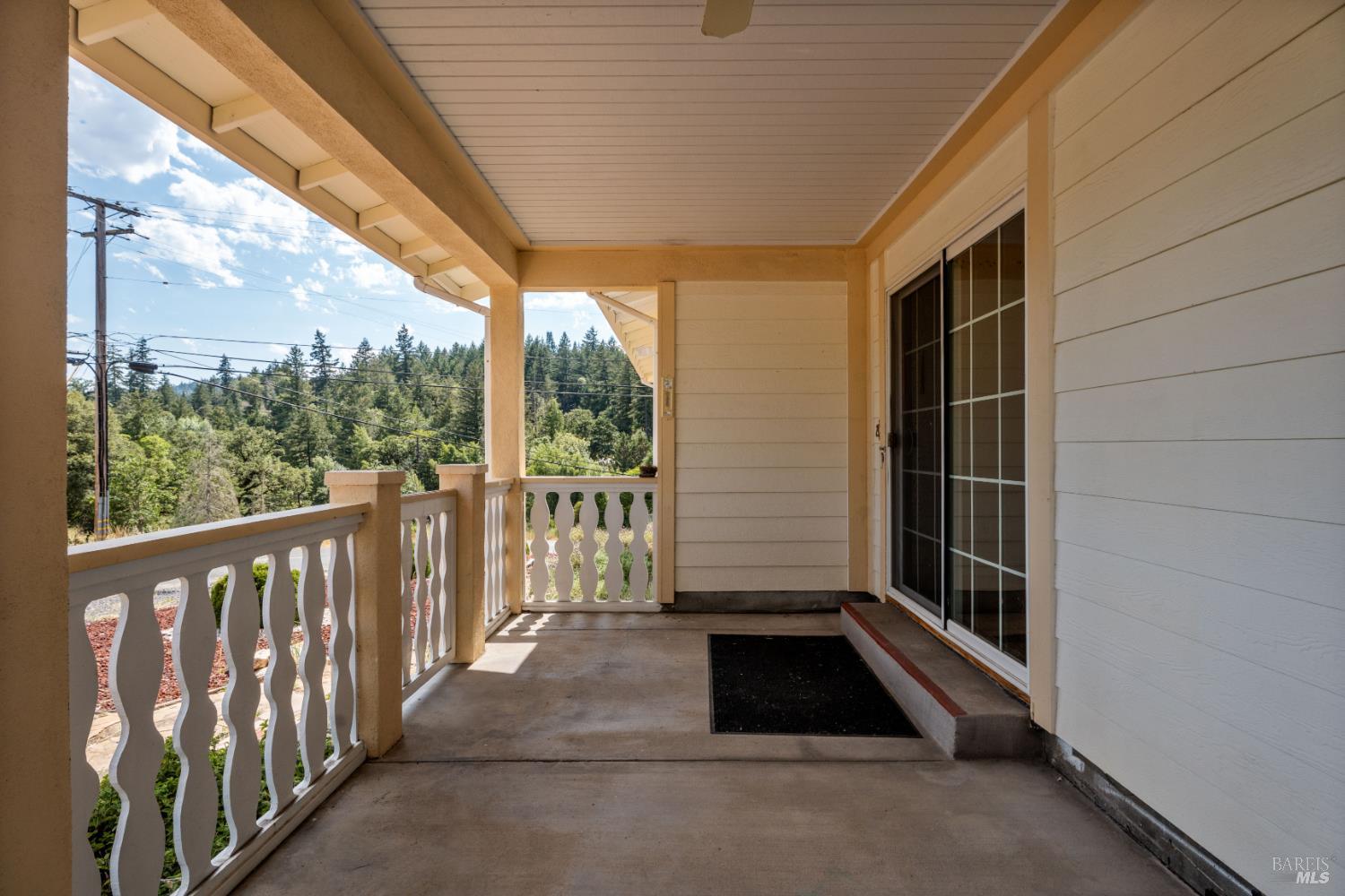 25815 Hawk Drive Willits CA 95490