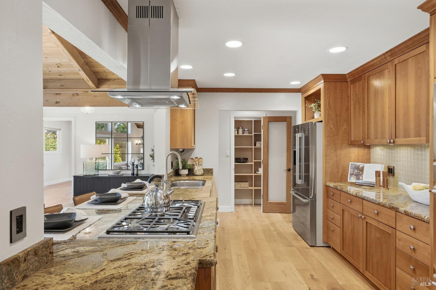 3329 Bonita Vista Lane Santa Rosa CA 95404