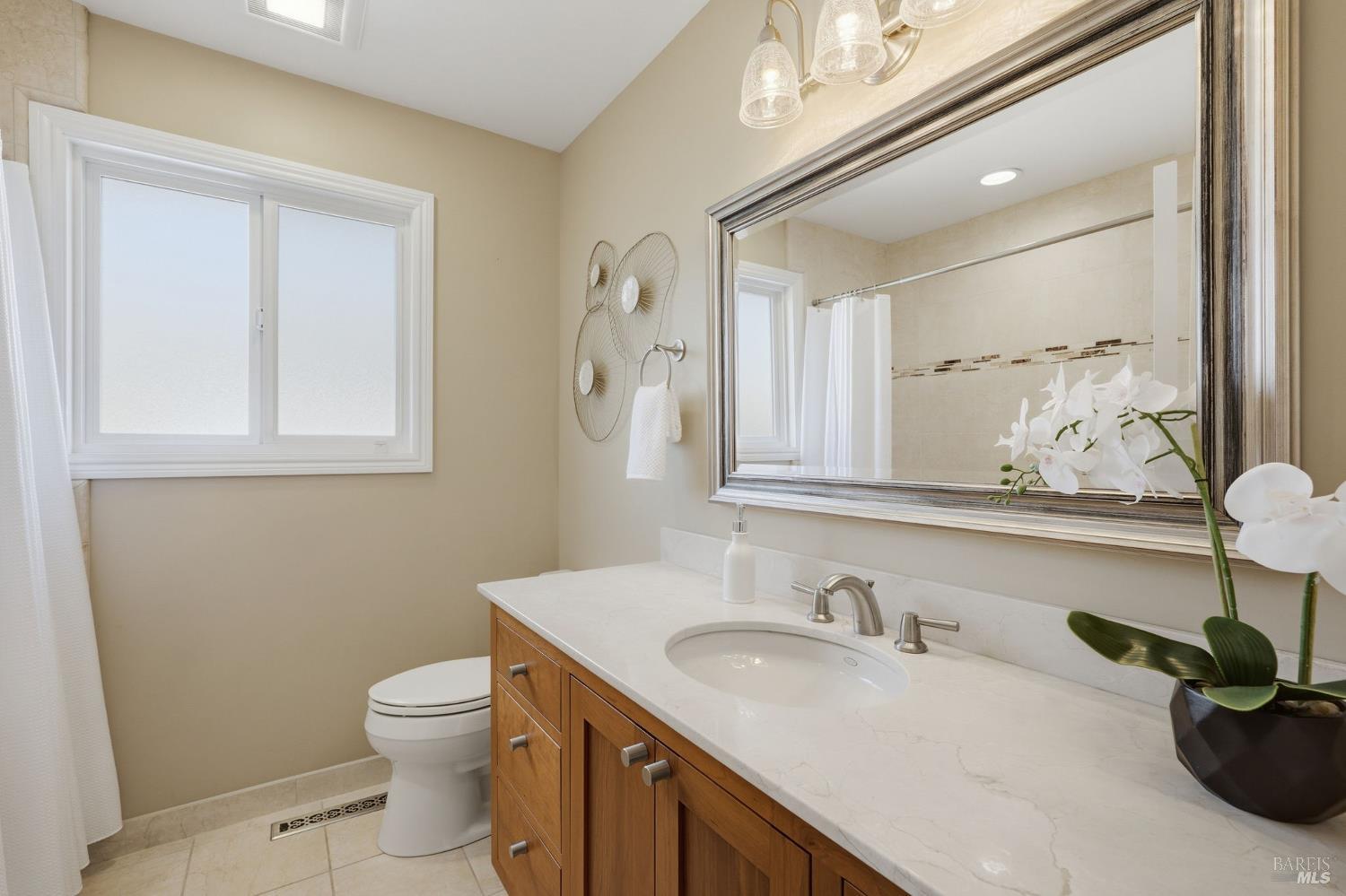 3329 Bonita Vista Lane Santa Rosa CA 95404
