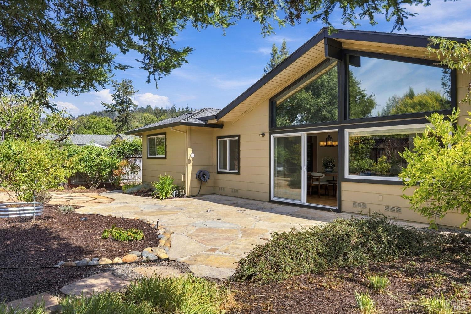 3329 Bonita Vista Lane Santa Rosa CA 95404