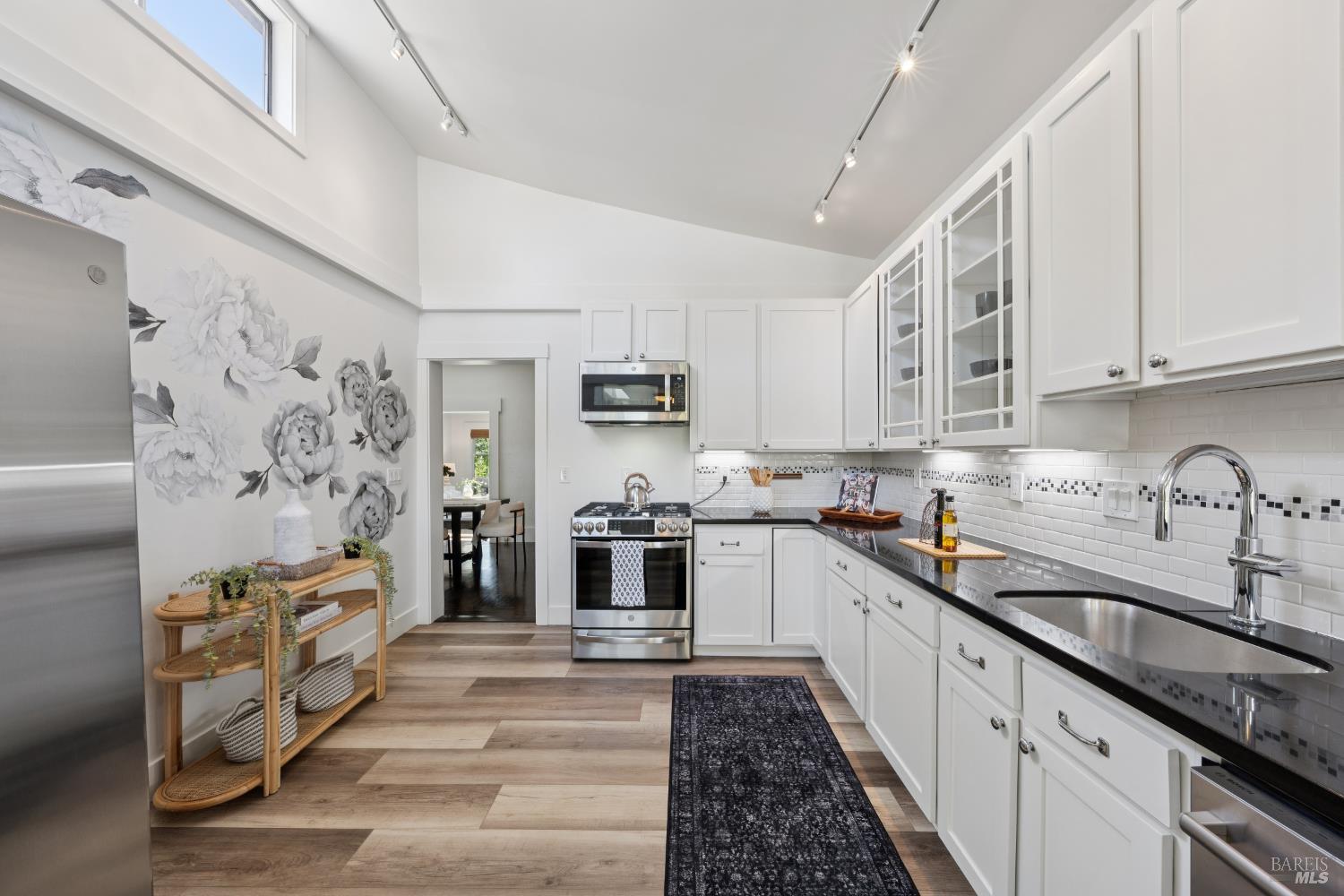 20 Medway Road San Anselmo CA 94960