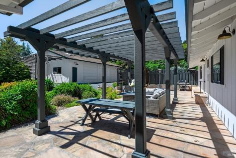 9275 Ferguson Court Sebastopol CA 95472