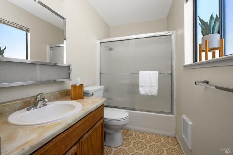 9275 Ferguson Court Sebastopol CA 95472