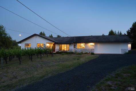 9275 Ferguson Court Sebastopol CA 95472