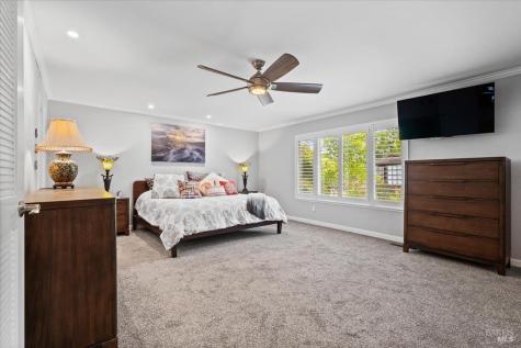 6505 Stonecroft Terrace Santa Rosa CA 95409