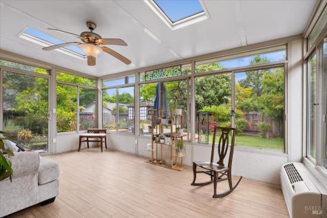 6505 Stonecroft Terrace Santa Rosa CA 95409