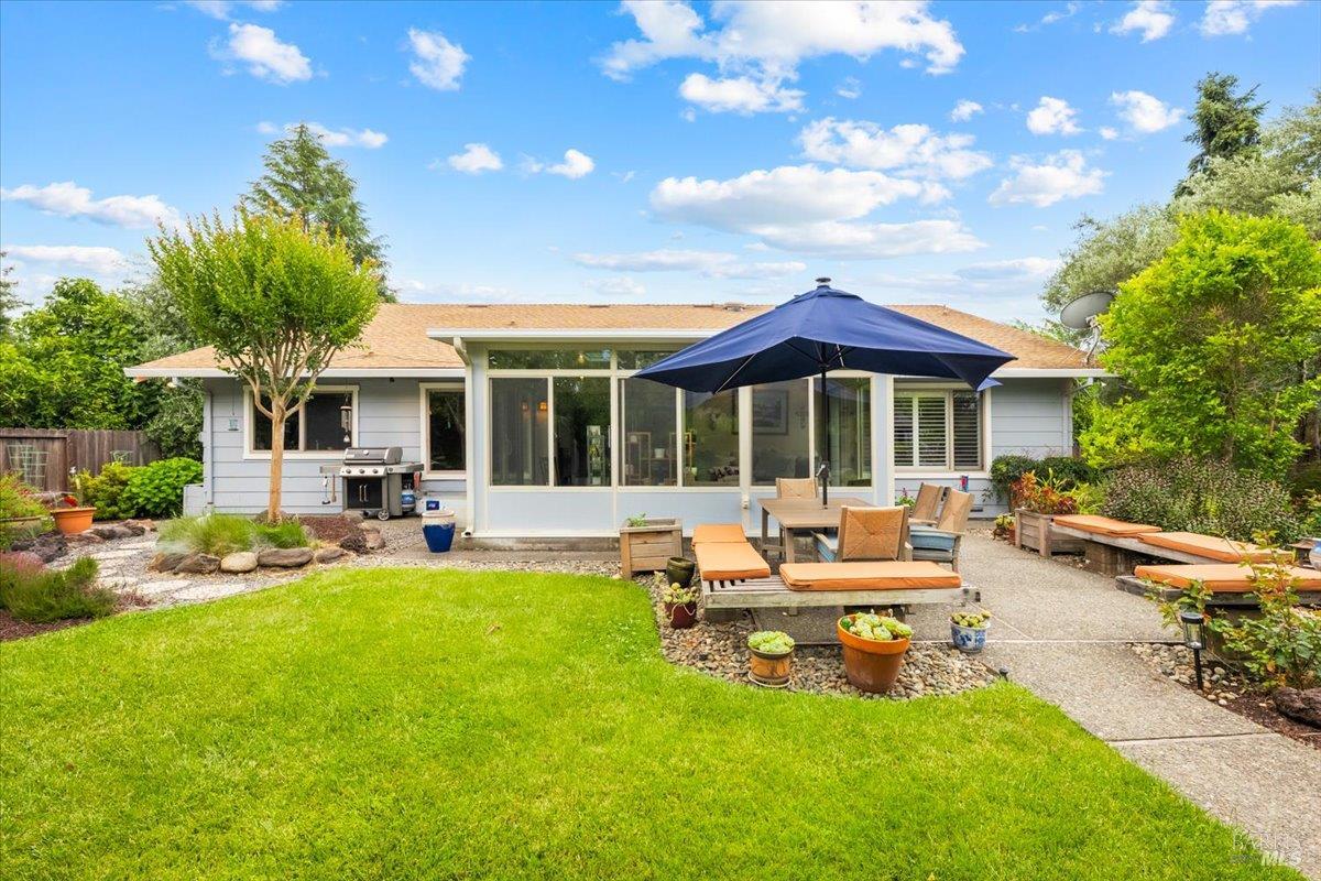 6505 Stonecroft Terrace Santa Rosa CA 95409