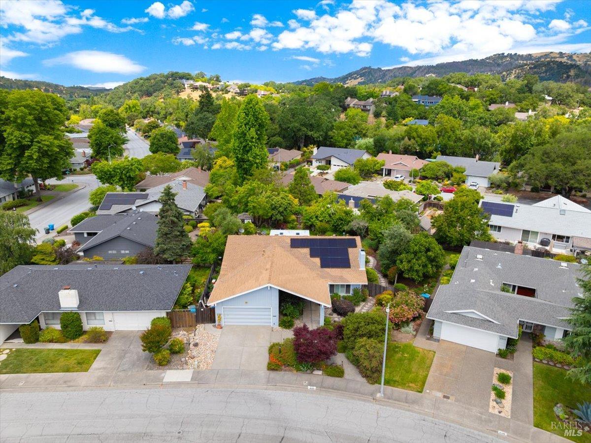 6505 Stonecroft Terrace Santa Rosa CA 95409