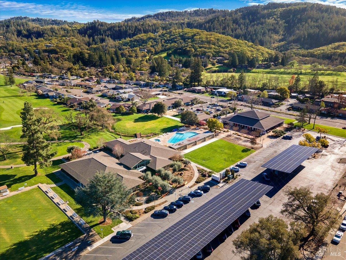 6505 Stonecroft Terrace Santa Rosa CA 95409