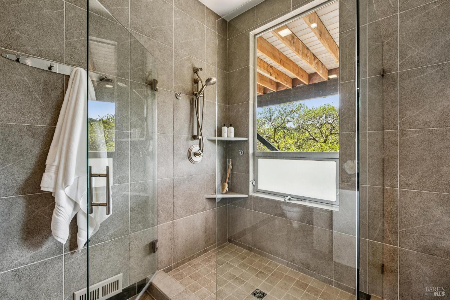 16 Mateo Drive Tiburon CA 94920
