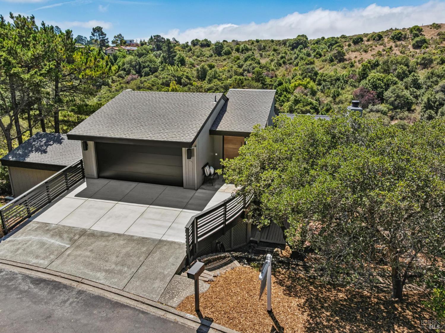 16 Mateo Drive Tiburon CA 94920