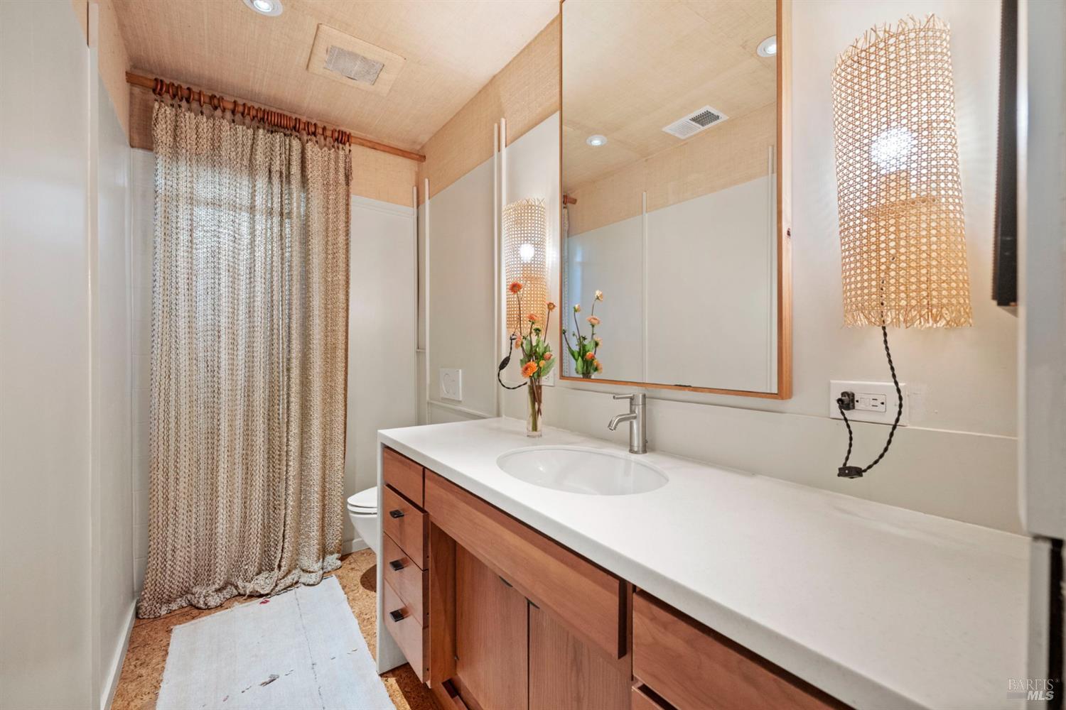 7480 Poplar Drive Forestville CA 95436