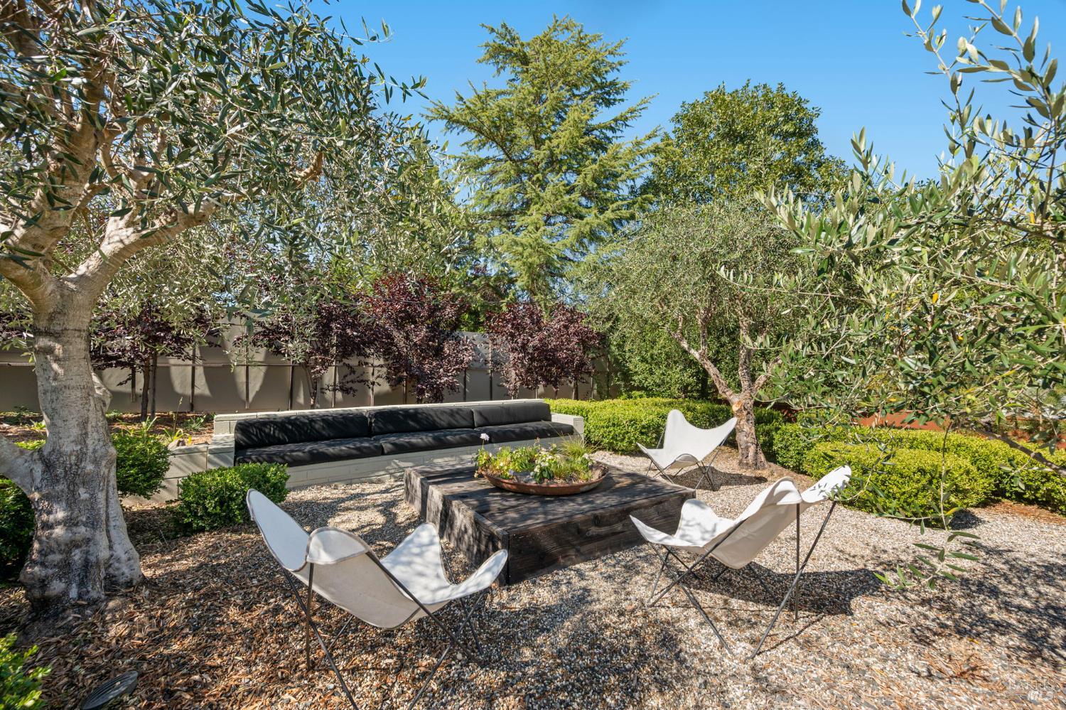7480 Poplar Drive Forestville CA 95436