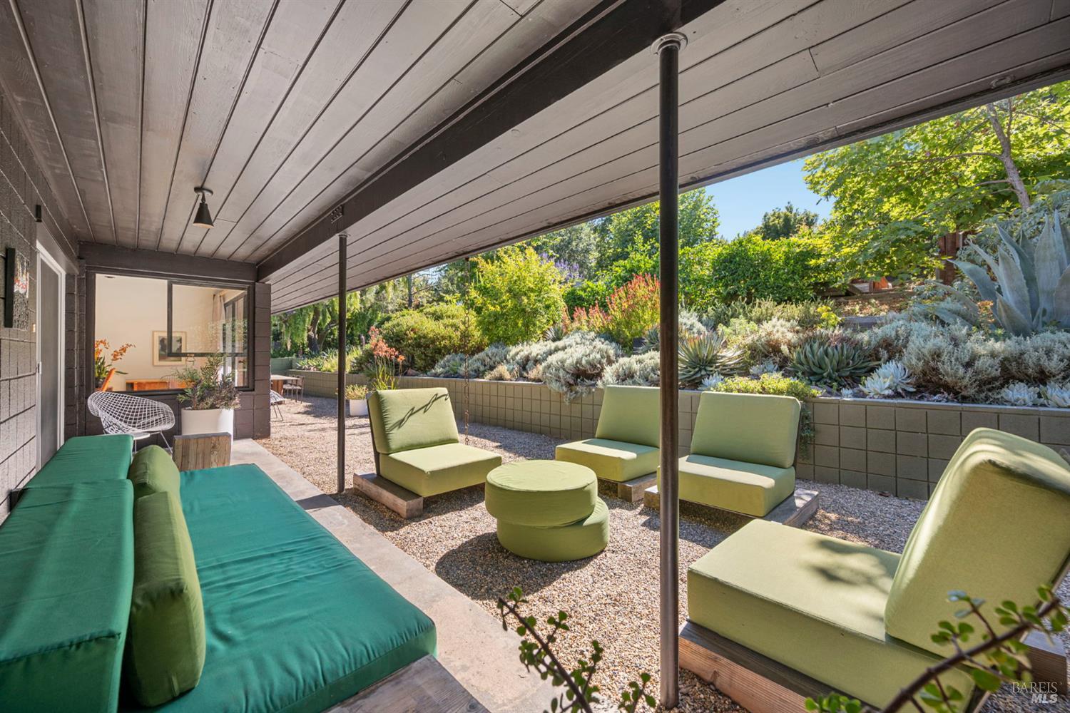 7480 Poplar Drive Forestville CA 95436