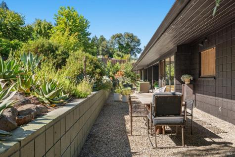 7480 Poplar Drive Forestville CA 95436