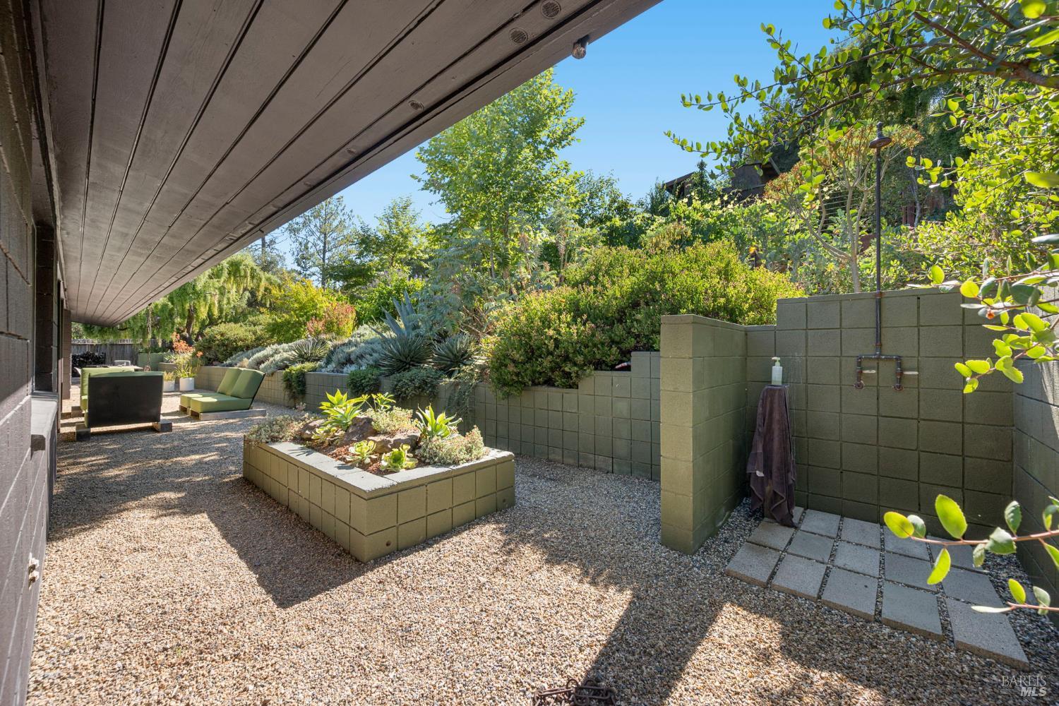 7480 Poplar Drive Forestville CA 95436