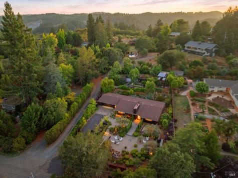 7480 Poplar Drive Forestville CA 95436