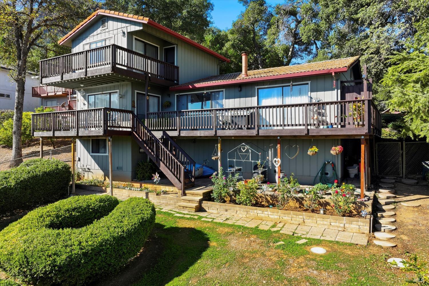 2965 S Lake Drive Kelseyville CA 95451