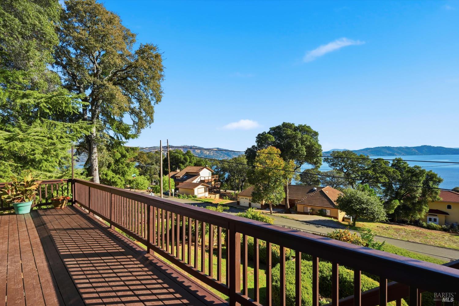 2965 S Lake Drive Kelseyville CA 95451