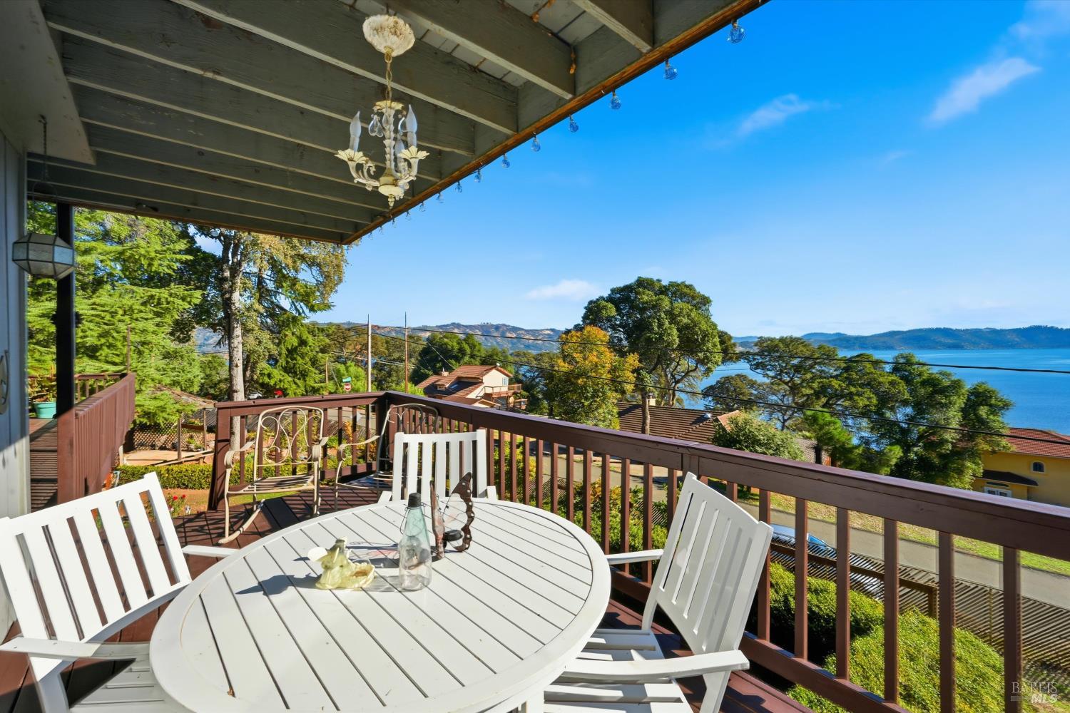 2965 S Lake Drive Kelseyville CA 95451