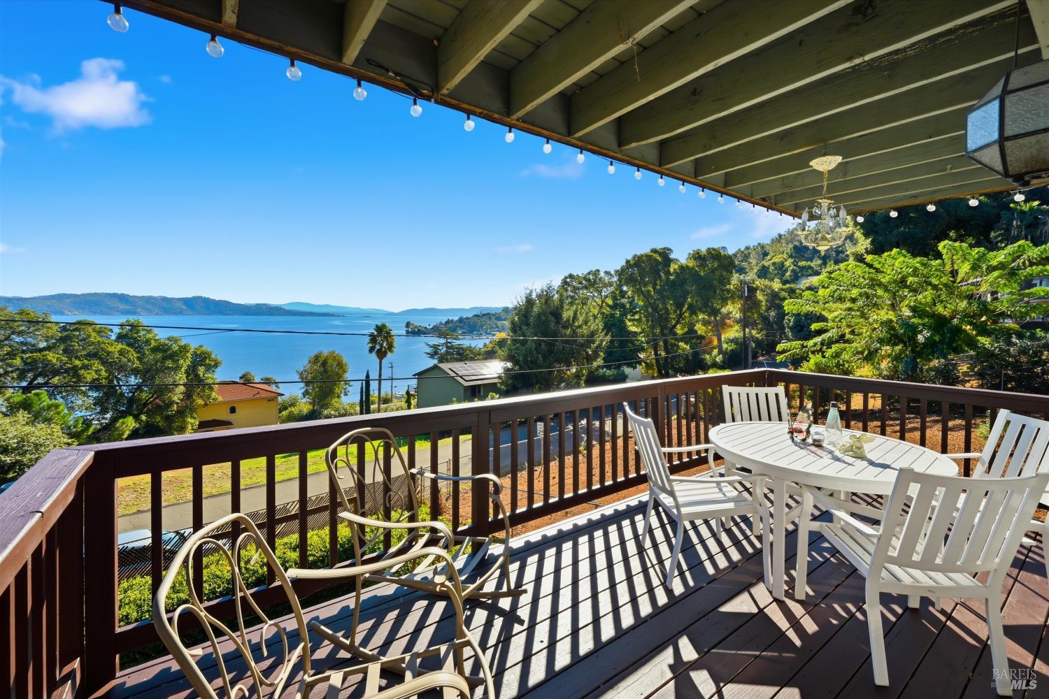 2965 S Lake Drive Kelseyville CA 95451