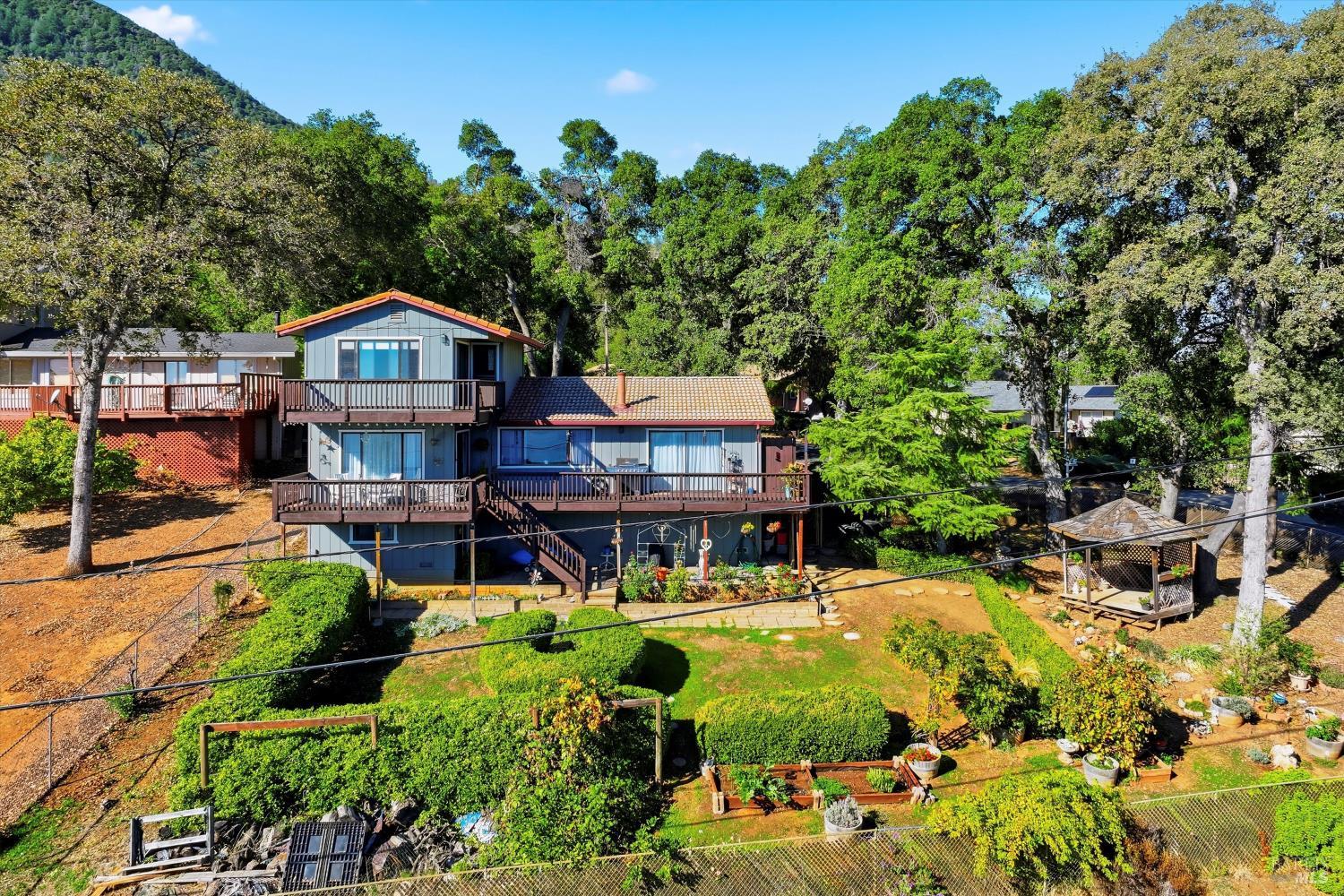 2965 S Lake Drive Kelseyville CA 95451