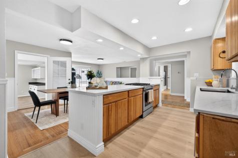 10999 Old Redwood Highway Windsor CA 95492