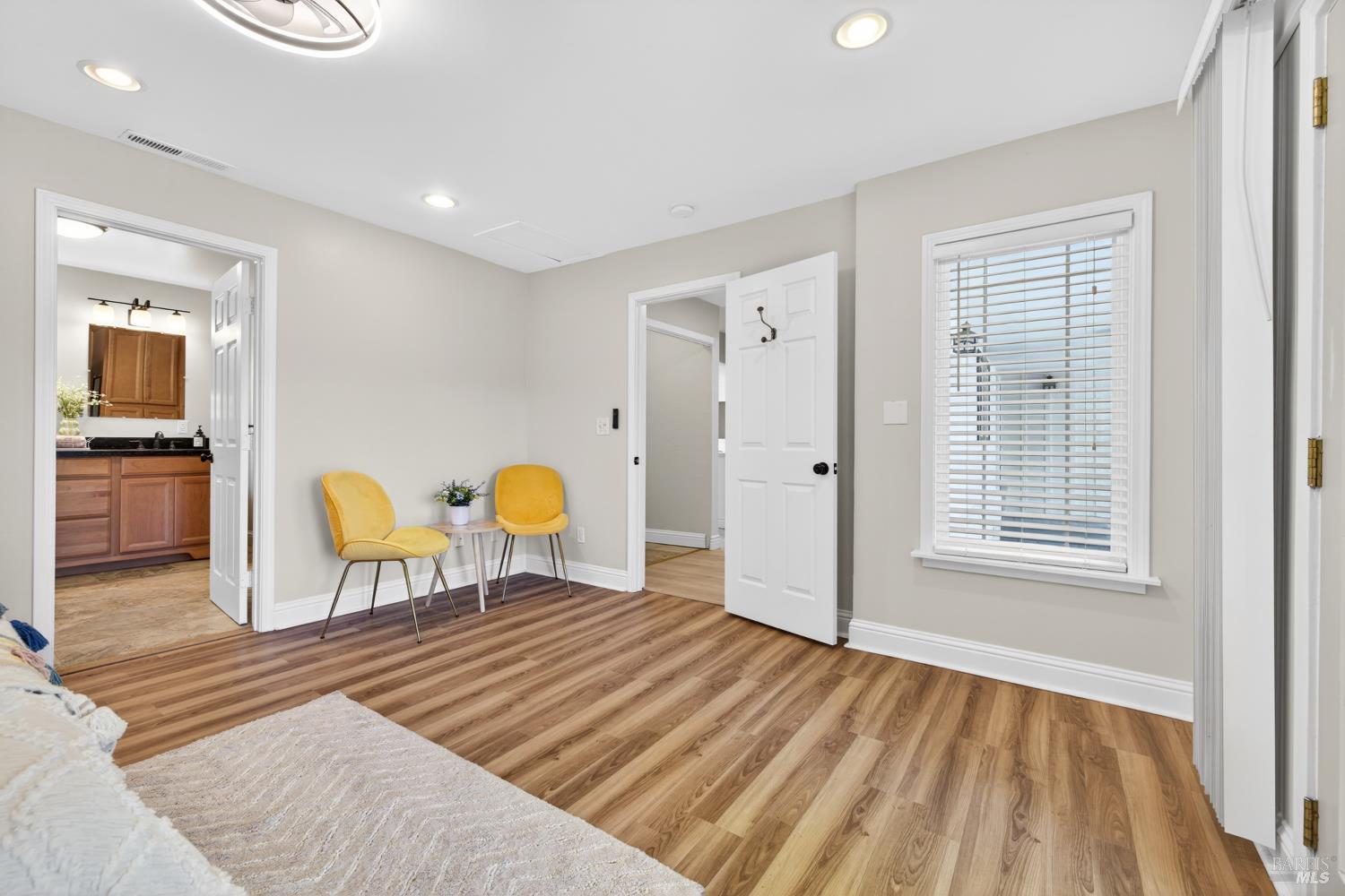 10999 Old Redwood Highway Windsor CA 95492
