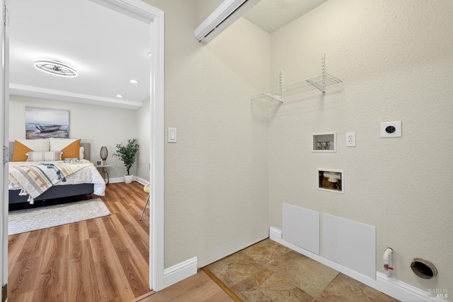 10999 Old Redwood Highway Windsor CA 95492