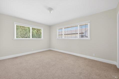 10999 Old Redwood Highway Windsor CA 95492