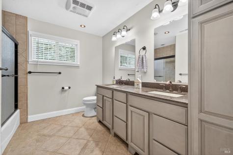 10999 Old Redwood Highway Windsor CA 95492