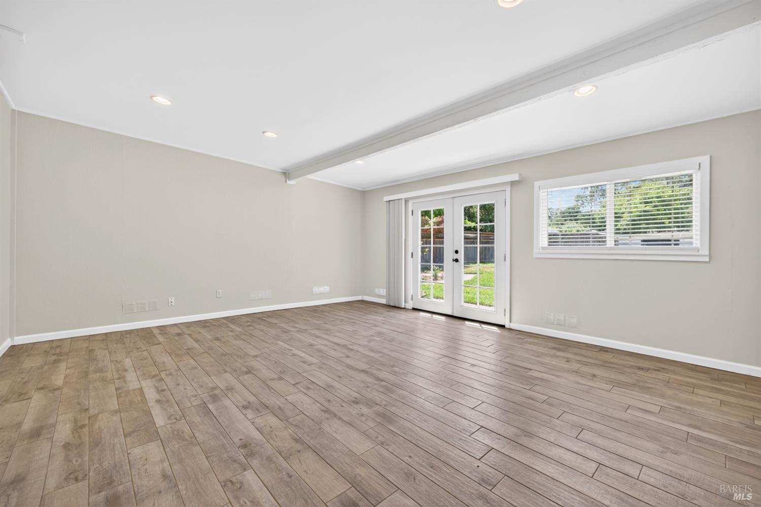 10999 Old Redwood Highway Windsor CA 95492