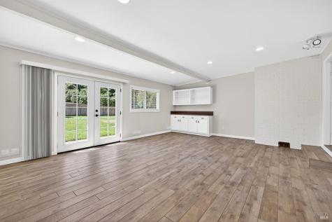 10999 Old Redwood Highway Windsor CA 95492