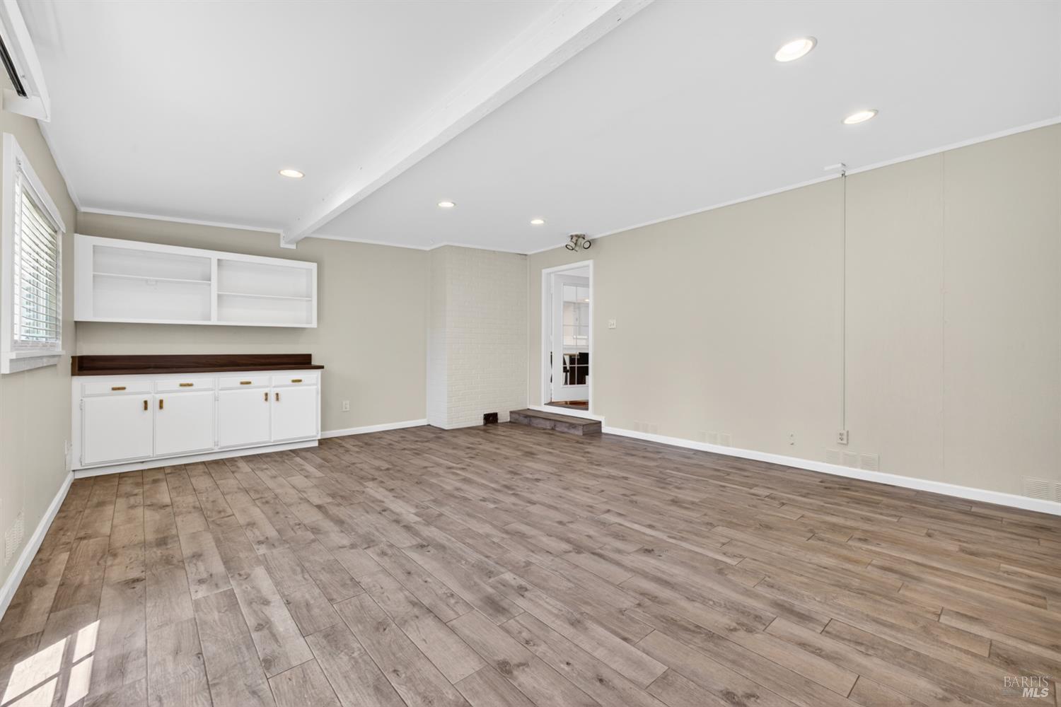 10999 Old Redwood Highway Windsor CA 95492