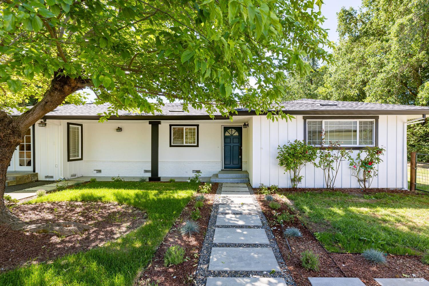 10999 Old Redwood Highway Windsor CA 95492